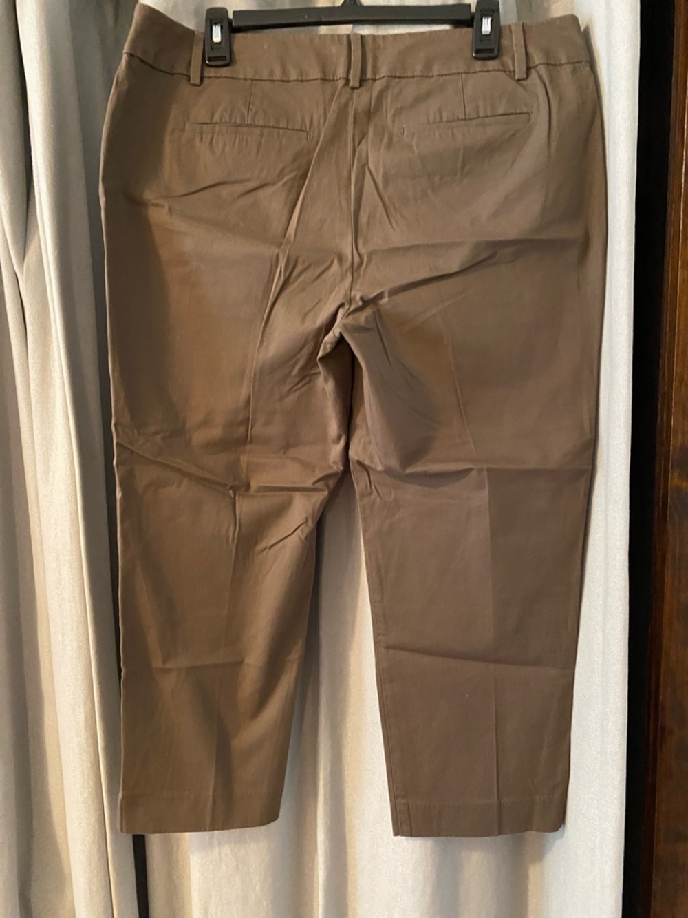 LOFT Outlet Dark Khaki Lightweight Cropped Dress Pants, Women’s Size 14 Petite - Picture 2 of 6